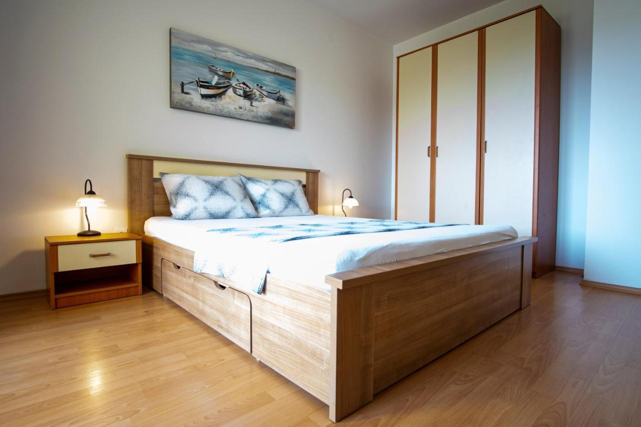Apartman Luka Fažana Екстериор снимка