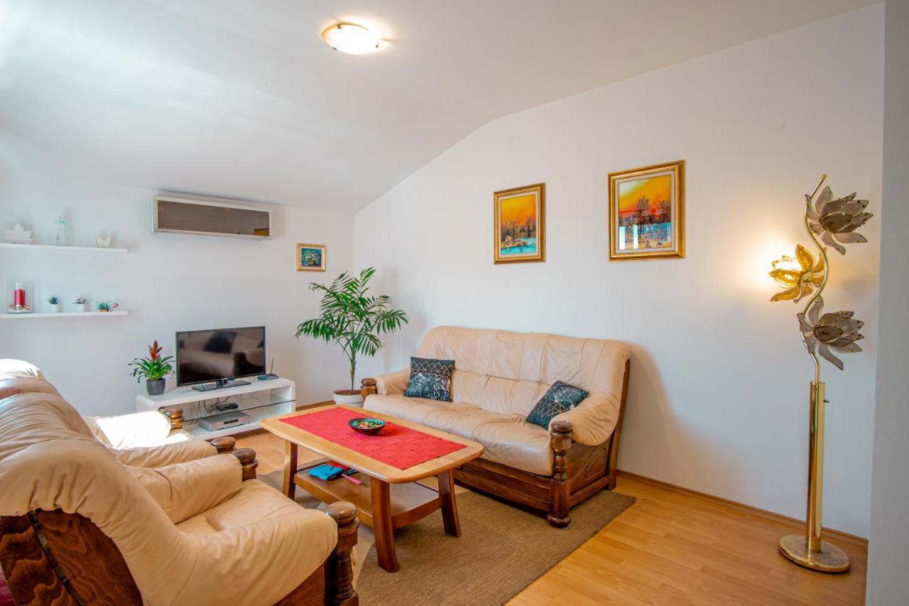 Apartman Luka Fažana Екстериор снимка
